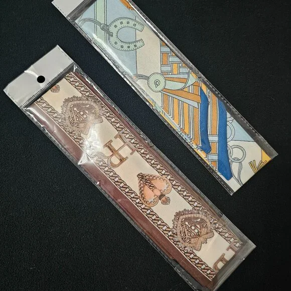 NEW Set of 2 Printed Twilly Skinny Scarves / Bag Handle Wraps - Picture 4 of 4